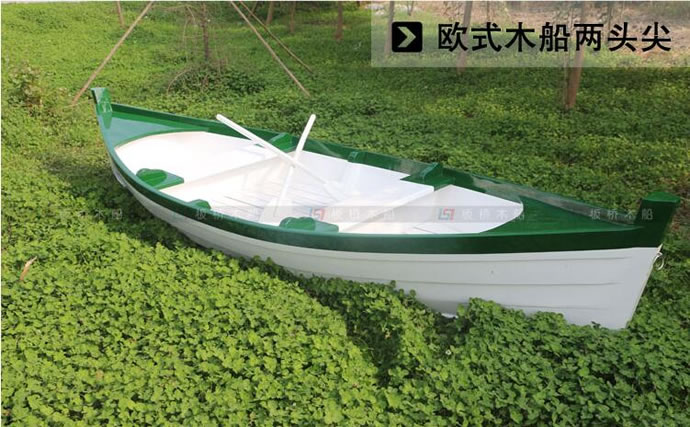 廠(chǎng)家直銷(xiāo)兩頭尖手劃歐式木船 旅游景觀(guān)裝飾道具船 釣魚(yú)捕漁船